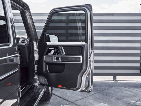 Used 2022 Mercedes-Benz G 63 AMG 4MATIC w/ Seat Comfort Package image 21