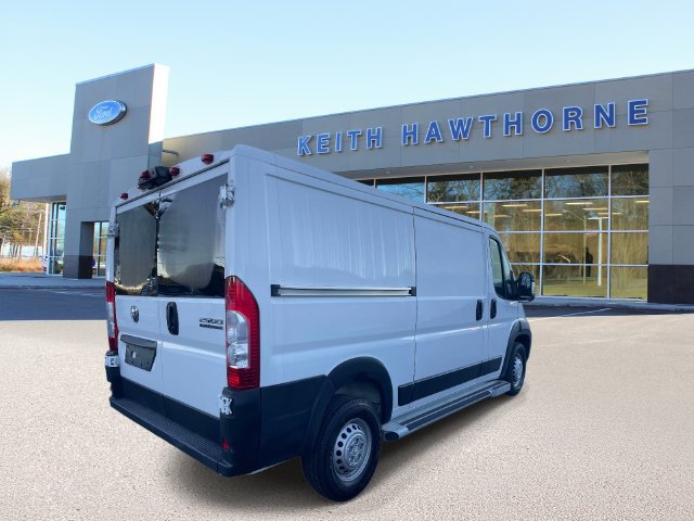 Used 2025 RAM ProMaster 2500 w/ U-Haul Equipment Group FWD image 6