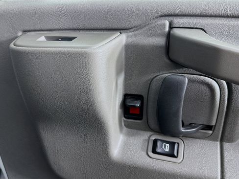 Used 2021 Chevrolet Express 2500 Work Van w/ Driver Convenience Package image 26