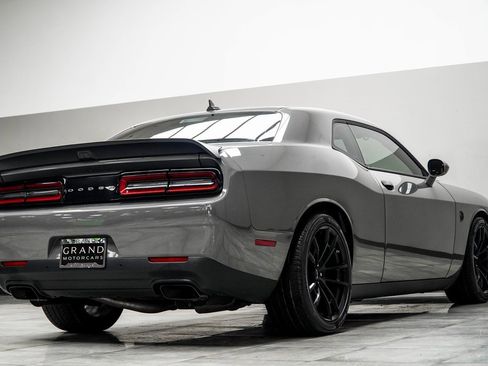 Used 2023 Dodge Challenger SRT Hellcat image 13