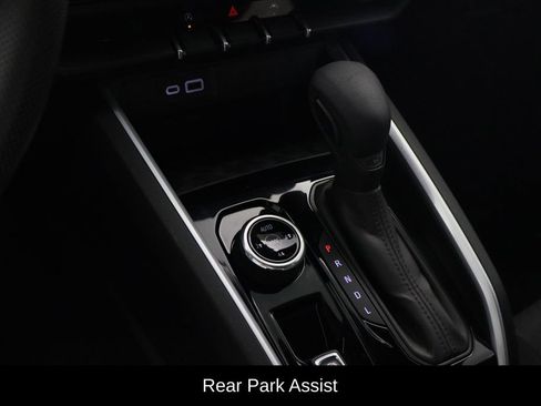 Used 2023 Chevrolet Colorado Trail Boss w/ Technology Package image 19