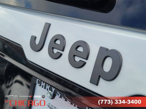 New 2026 Jeep Cherokee Overland image 6