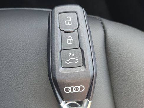 New 2025 Audi Q5 Premium Plus image 27