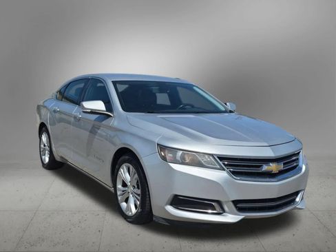 Used 2015 Chevrolet Impala LT w/ Convenience Package FWD image 8