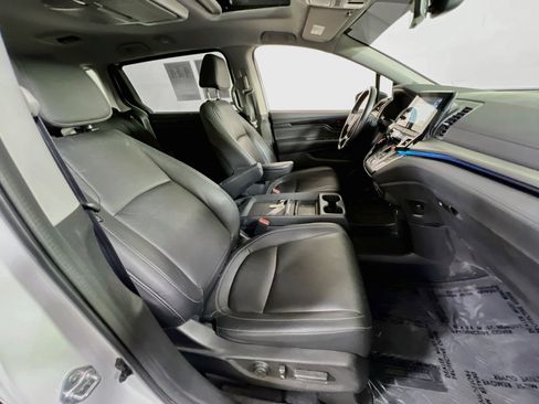 Used 2023 Honda Odyssey Touring image 31