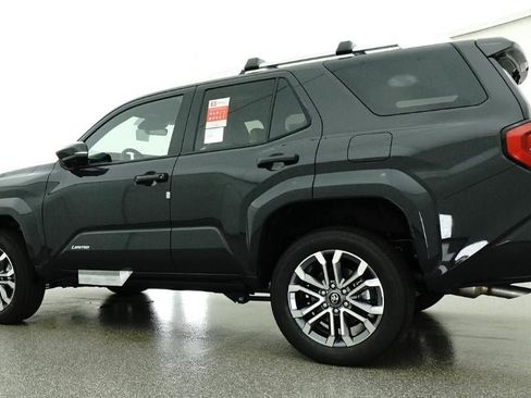 New 2026 Toyota 4Runner Limited AWD/4WD image 20