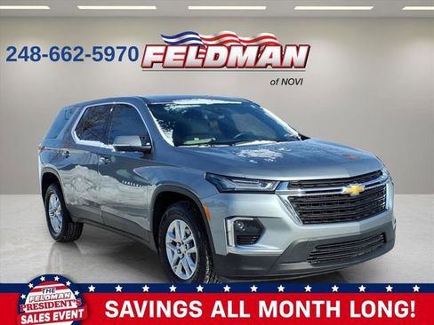 Used 2023 Chevrolet Traverse LS w/ Safety Package image 3