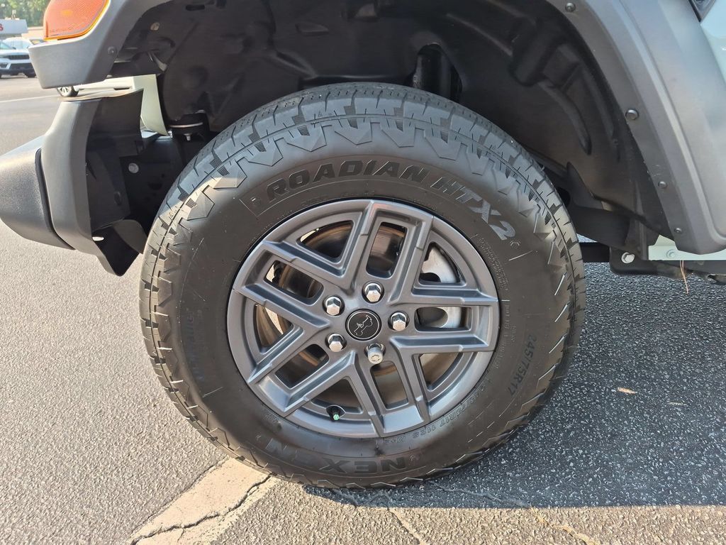 Certified 2024 Jeep Wrangler Unlimited Sport AWD/4WD image 9