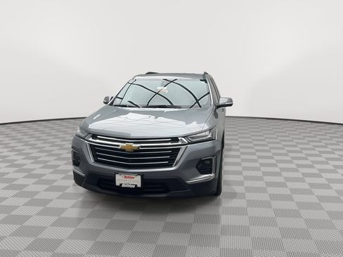 Certified 2023 Chevrolet Traverse LT w/ LT Premium Package image 38