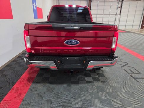Used 2019 Ford F250 XLT w/ XLT Premium Package image 27