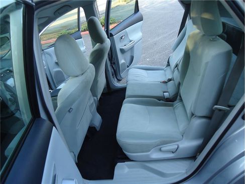 Used 2012 Toyota Prius V Two image 12