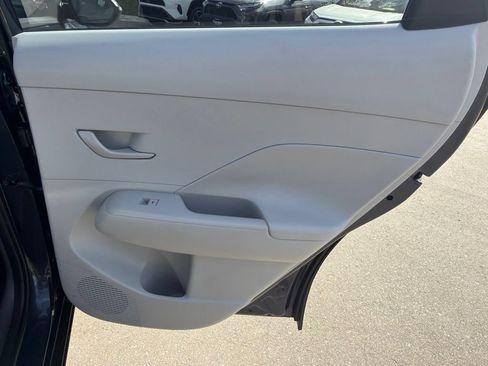 Used 2024 Hyundai Kona SEL AWD/4WD image 14