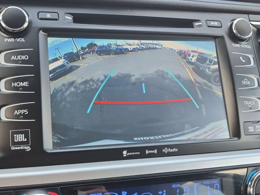 Used 2016 Toyota Highlander Limited Platinum AWD/4WD image 26