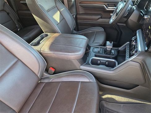 Used 2024 GMC Sierra 1500 Denali image 12