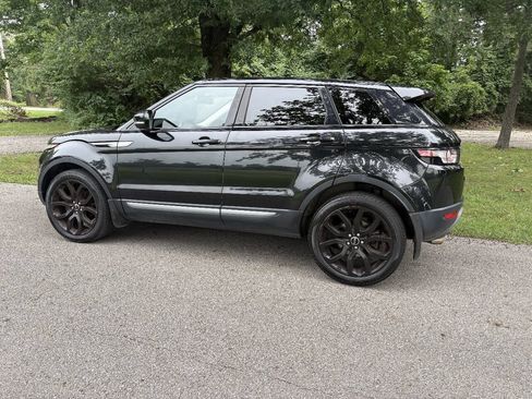 Used 2012 Land Rover Range Rover Evoque Pure Premium AWD/4WD image 6