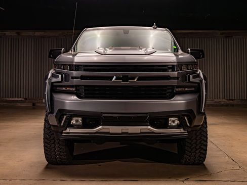 Used 2022 Chevrolet Silverado 1500 RST AWD/4WD image 2