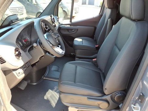 New 2026 Mercedes-Benz Sprinter 2500 image 16