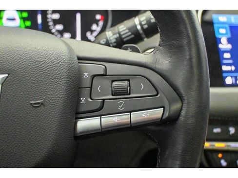 Used 2023 Cadillac XT4 Premium Luxury image 40