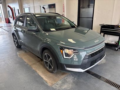 Used 2023 Kia Niro EX w/ EX Cold Weather Package