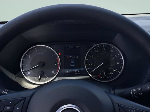 Certified 2025 Nissan Sentra S FWD image 40