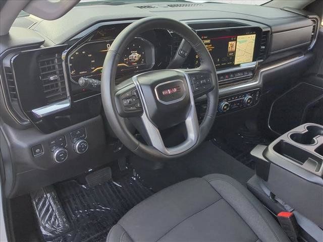 Used 2025 GMC Sierra 1500 Elevation w/ X31 Off-Road Package AWD/4WD image 10