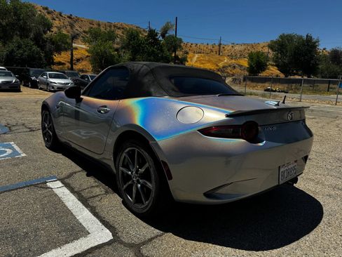 Used 2016 MAZDA MX-5 Miata Grand Touring RWD image 5