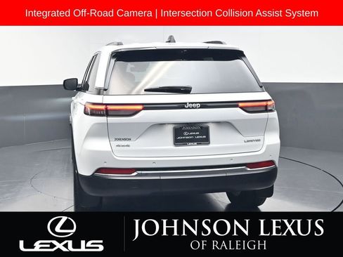 Used 2024 Jeep Grand Cherokee Limited w/ Luxury Tech Group II AWD/4WD image 8