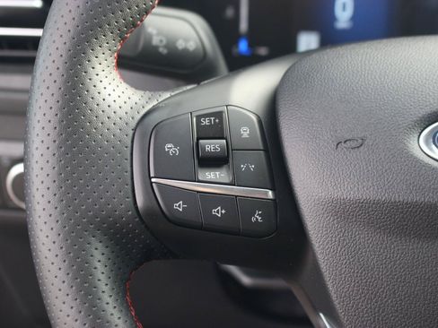 Used 2024 Ford Escape ST-Line w/ Tech Pack #1 AWD/4WD image 21