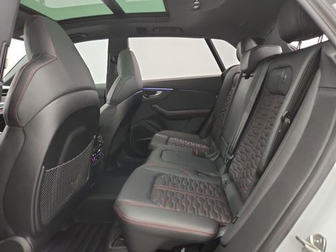 Used 2025 Audi RS Q8 performance image 38