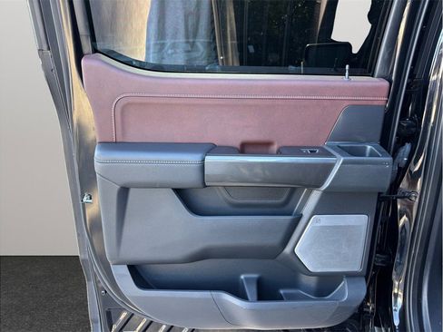 Used 2021 Ford F150 Lariat w/ Equipment Group 502A High image 43