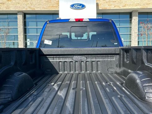 New 2026 Ford F350 Lariat w/ Black Appearance Package image 52