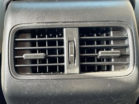 Used 2016 Honda CR-V SE image 25