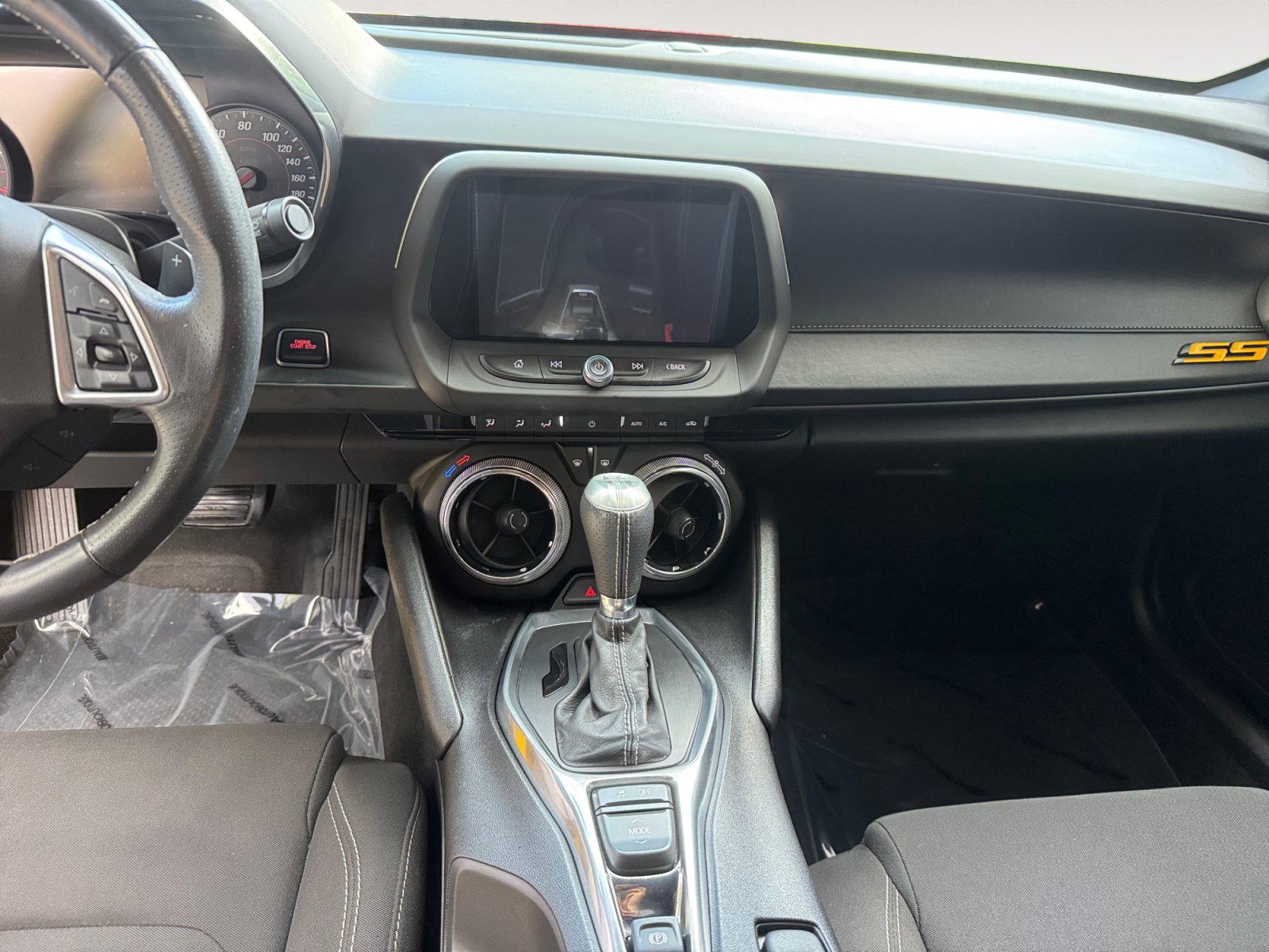 Used 2017 Chevrolet Camaro SS RWD image 11