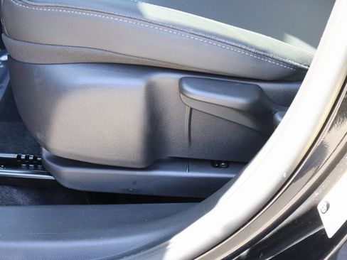 Used 2024 Buick Encore GX Sport Touring image 23