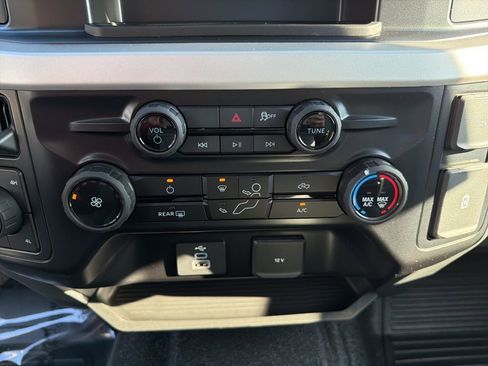New 2026 Ford F350 XL w/ XL Chrome Package image 20