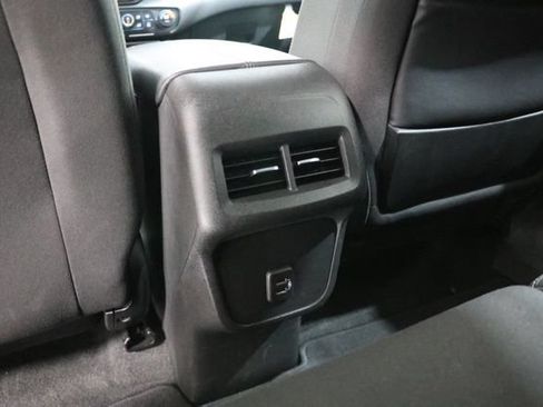 Used 2023 GMC Terrain SLE w/ Driver Convenience Package FWD image 29