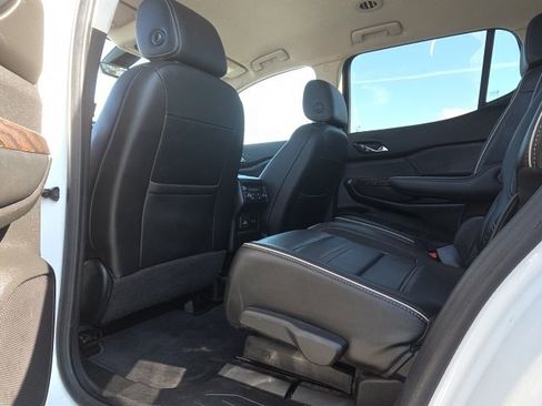 Used 2020 GMC Acadia Denali w/ Technology Package image 11