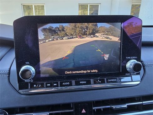 Used 2023 Mitsubishi Outlander ES image 6