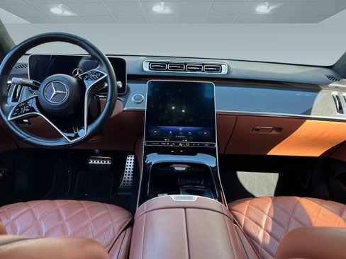 Used 2023 Mercedes-Benz S 580e 4MATIC Sedan image 7