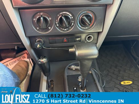 Used 2008 Jeep Wrangler X image 18