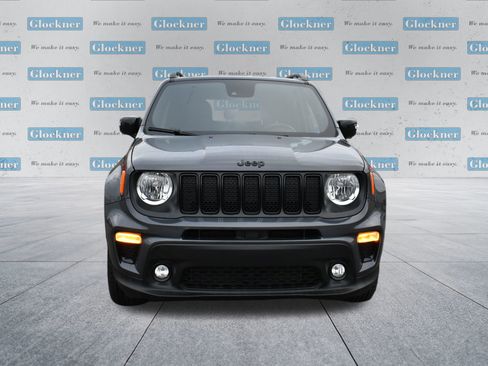 Used 2022 Jeep Renegade Altitude w/ Convenience Group image 2
