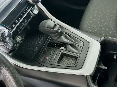 Used 2024 Toyota RAV4 XLE image 30