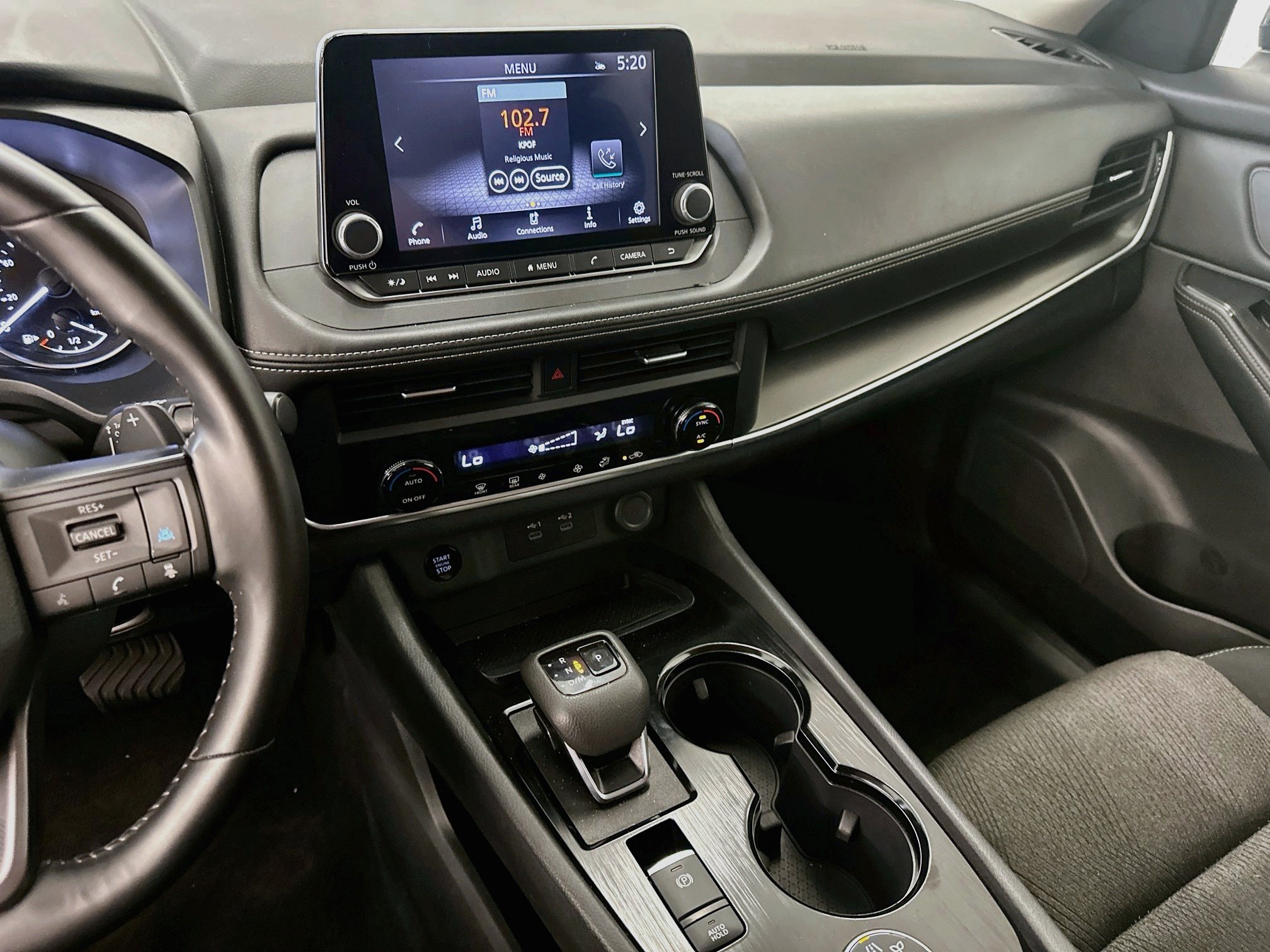 Used 2025 Nissan Rogue SV AWD/4WD image 25