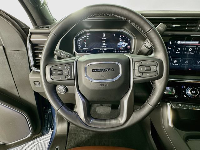 Used 2025 GMC Sierra 2500 Denali Ultimate AWD/4WD image 11