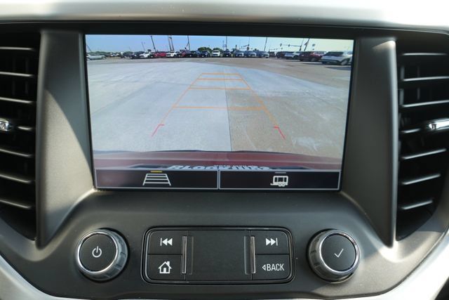 Used 2023 GMC Acadia SLE w/ Elevation Edition AWD/4WD image 25
