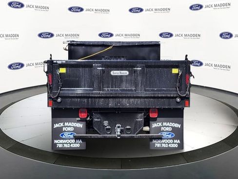 New 2025 Ford F350 XL w/ XL Chrome Package image 4