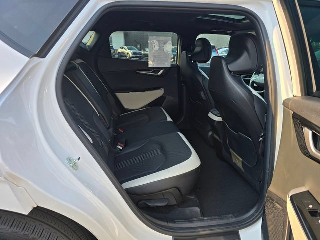Certified 2024 Kia EV6 GT-Line AWD/4WD image 14