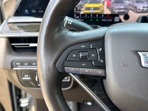 Used 2021 Cadillac Escalade ESV Sport w/ Driver Assist Tech Package RWD image 15
