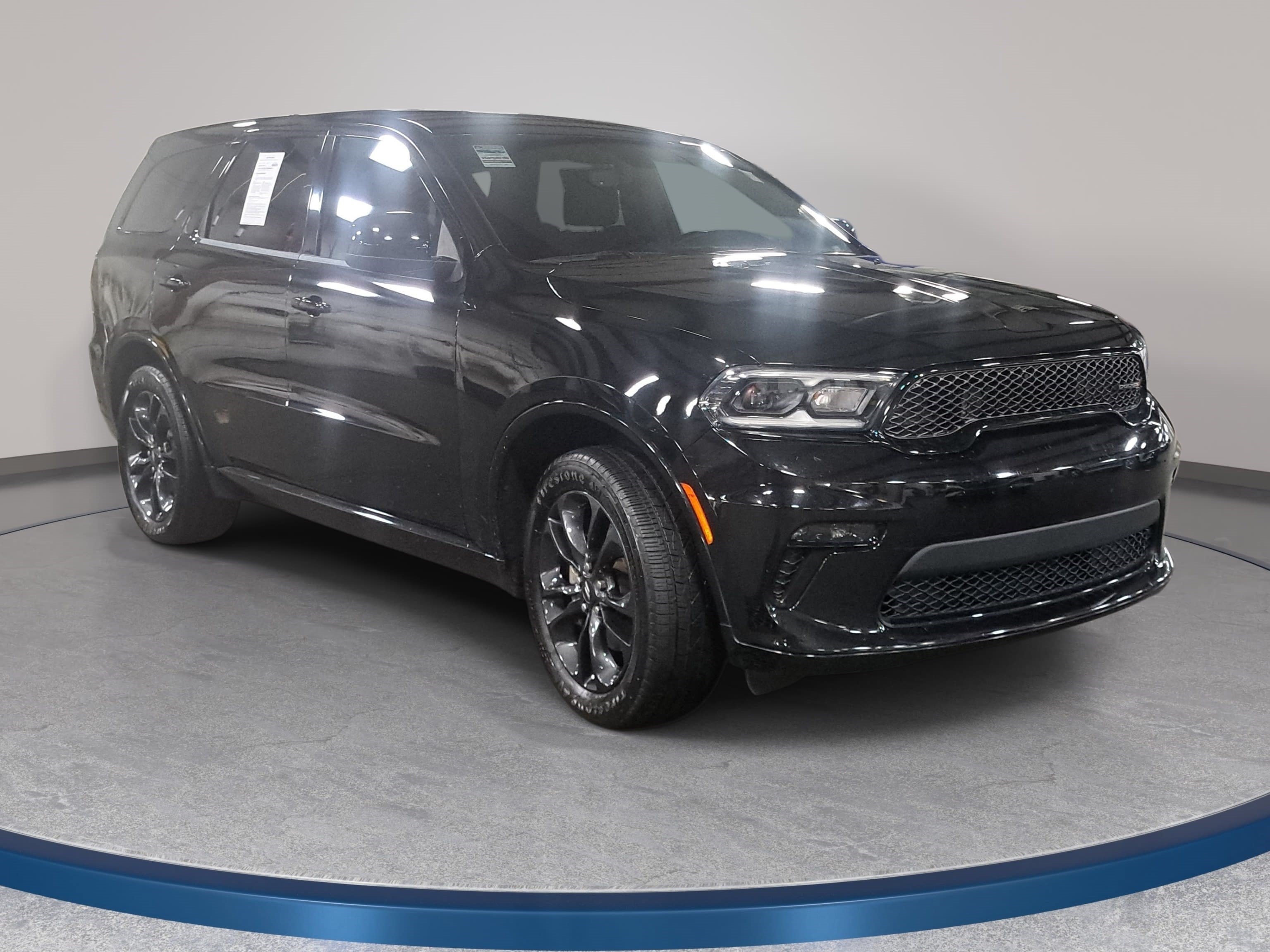 Used 2022 Dodge Durango SXT w/ Blacktop Package RWD image 3