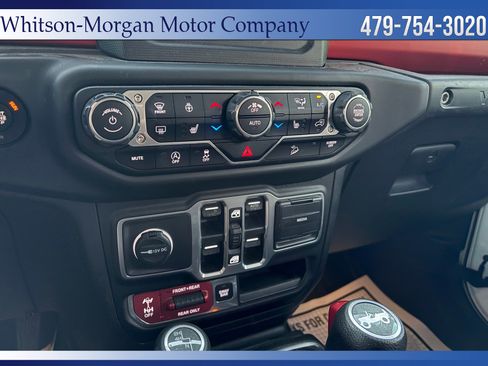 Used 2018 Jeep Wrangler Unlimited Rubicon image 28